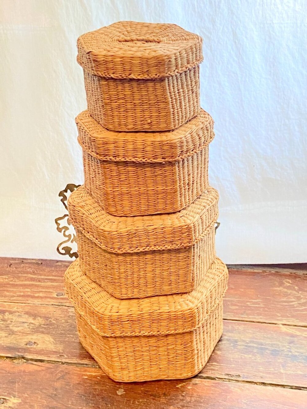 Nesting Natural Sweet Grass Woven Hexagon Baskets Set of 4 w/Lids Cottagecore